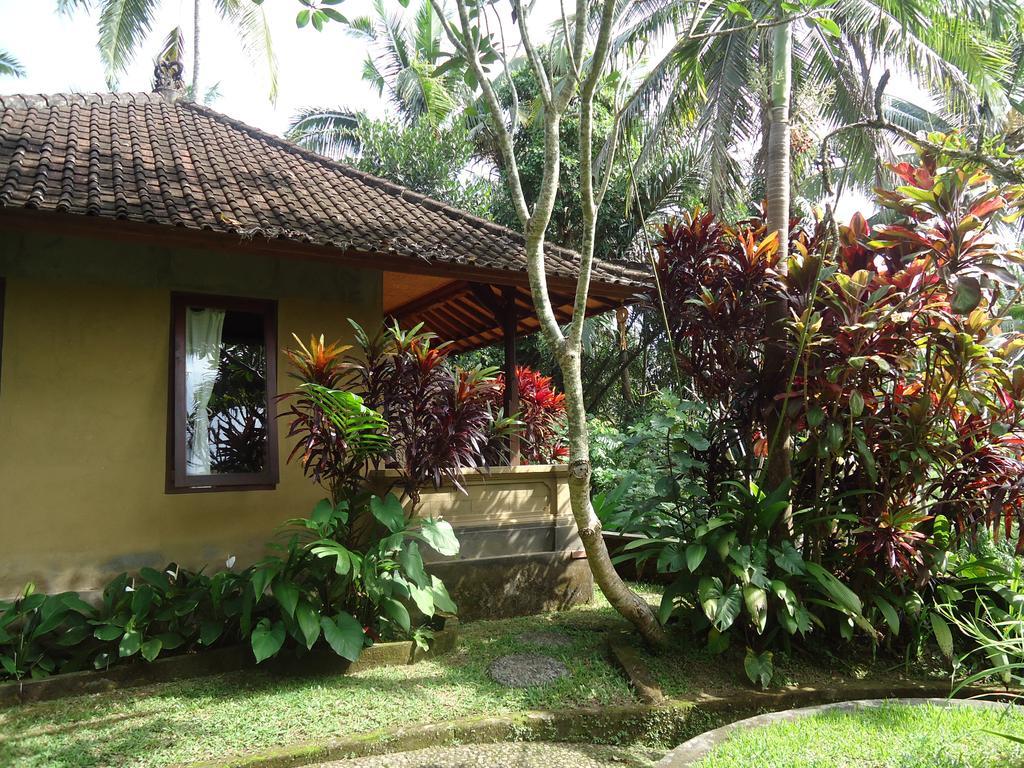 Sari Wangi Cottage Ubud Esterno foto