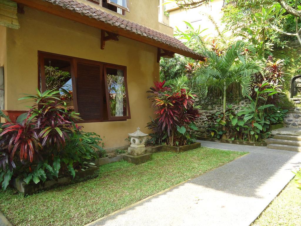 Sari Wangi Cottage Ubud Esterno foto