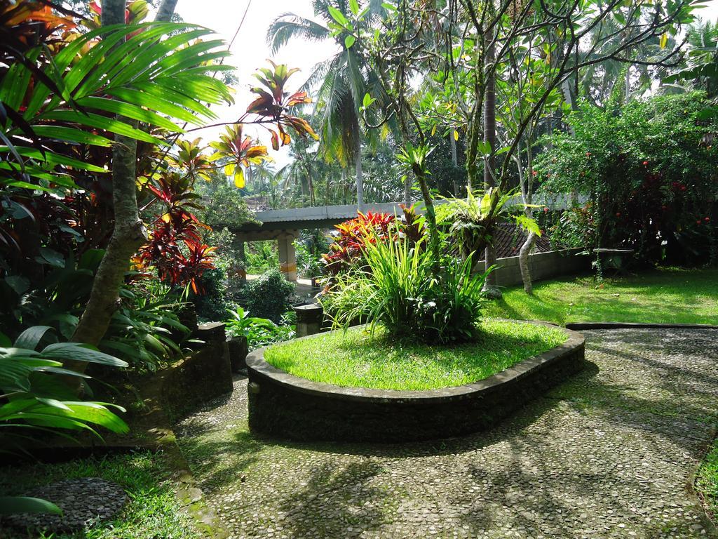 Sari Wangi Cottage Ubud Esterno foto